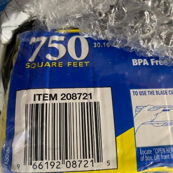 KIRKLAND SIGNATURE Stretch Tite Plastic Food Wrap, 3 Packs (750 sq ft) - Picture 4 of 6